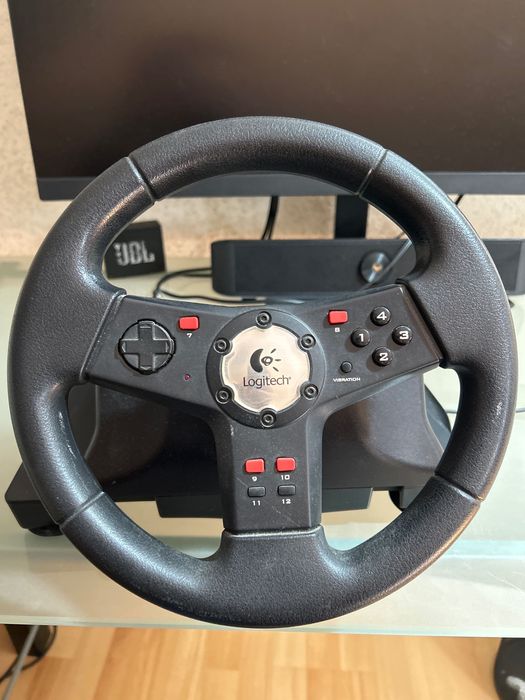 Volante logitech EUK-12