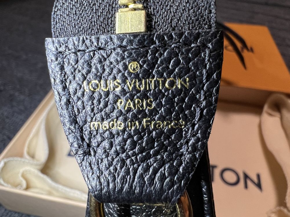 Louis vuitton Mini Pochette Accessoires M8073/ сумка оригинал есть чек