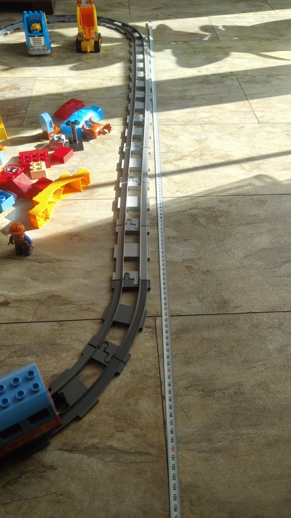 LEGO Duplo pociąg tory kolejowe