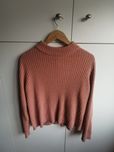 Sweter pudrowy róż