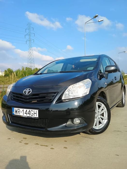 Toyota Verso Komfortowa 7 osobowa uniwersalna Verso