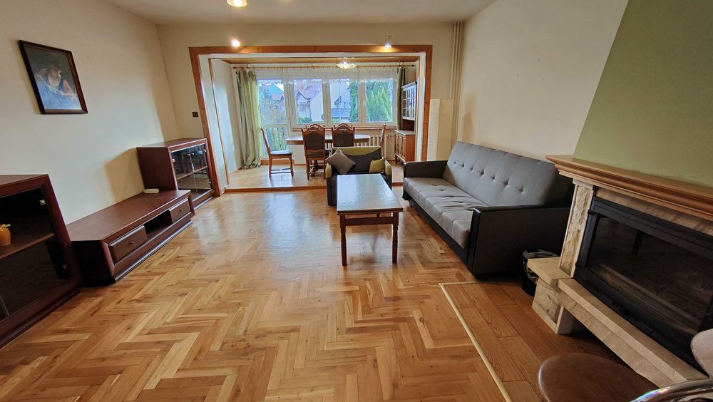 Wynajmę dom z garażem i ogrodem w spokojnej okolicy