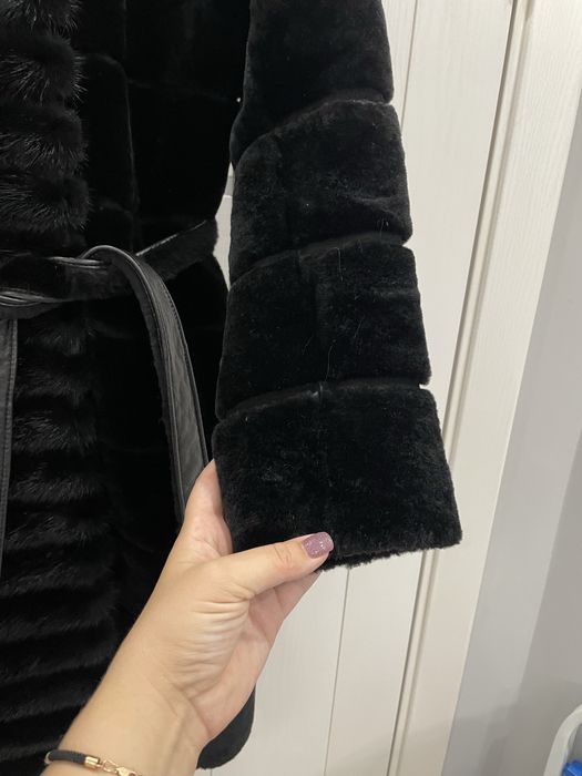 Шуба мутонова жіноча 48 р