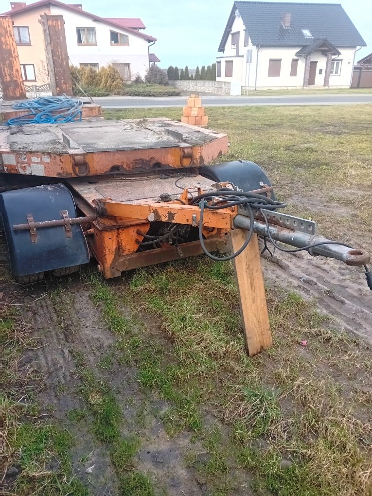 Przyczepa niskopodwoziowa dmc 50T zarejestrowana