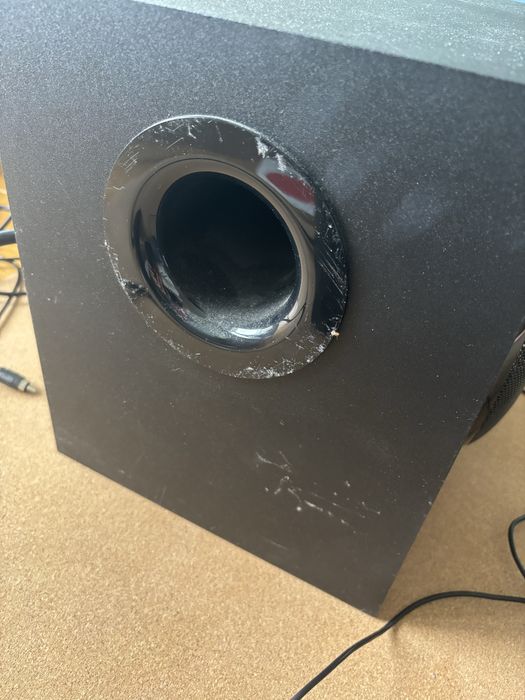Głośniki Logitech 2.1 THX Z623