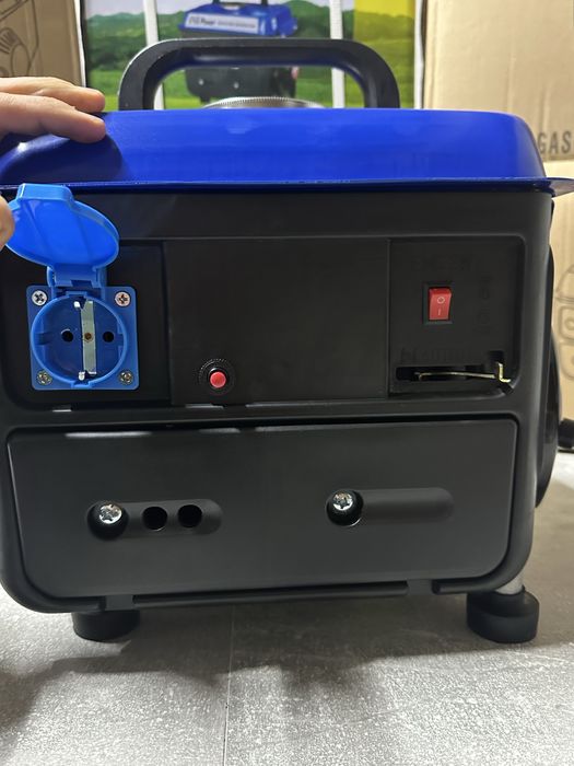 Бензиновий генератор на 1 кВт