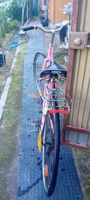 Bicicleta antiga usada