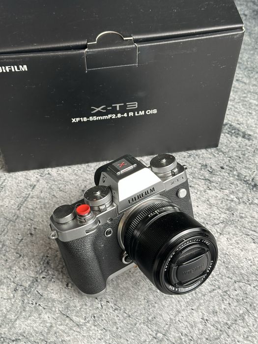 FujiFilm X-T3 body
