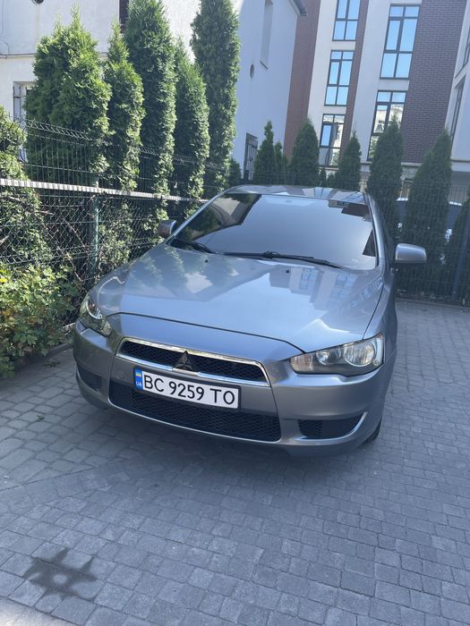 Mitsubishi Lancer X 2014 року, 2.0 бензин, 140 к.с.