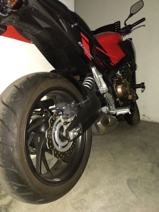 Vendo Honda CB 650F ABS (RC 97).