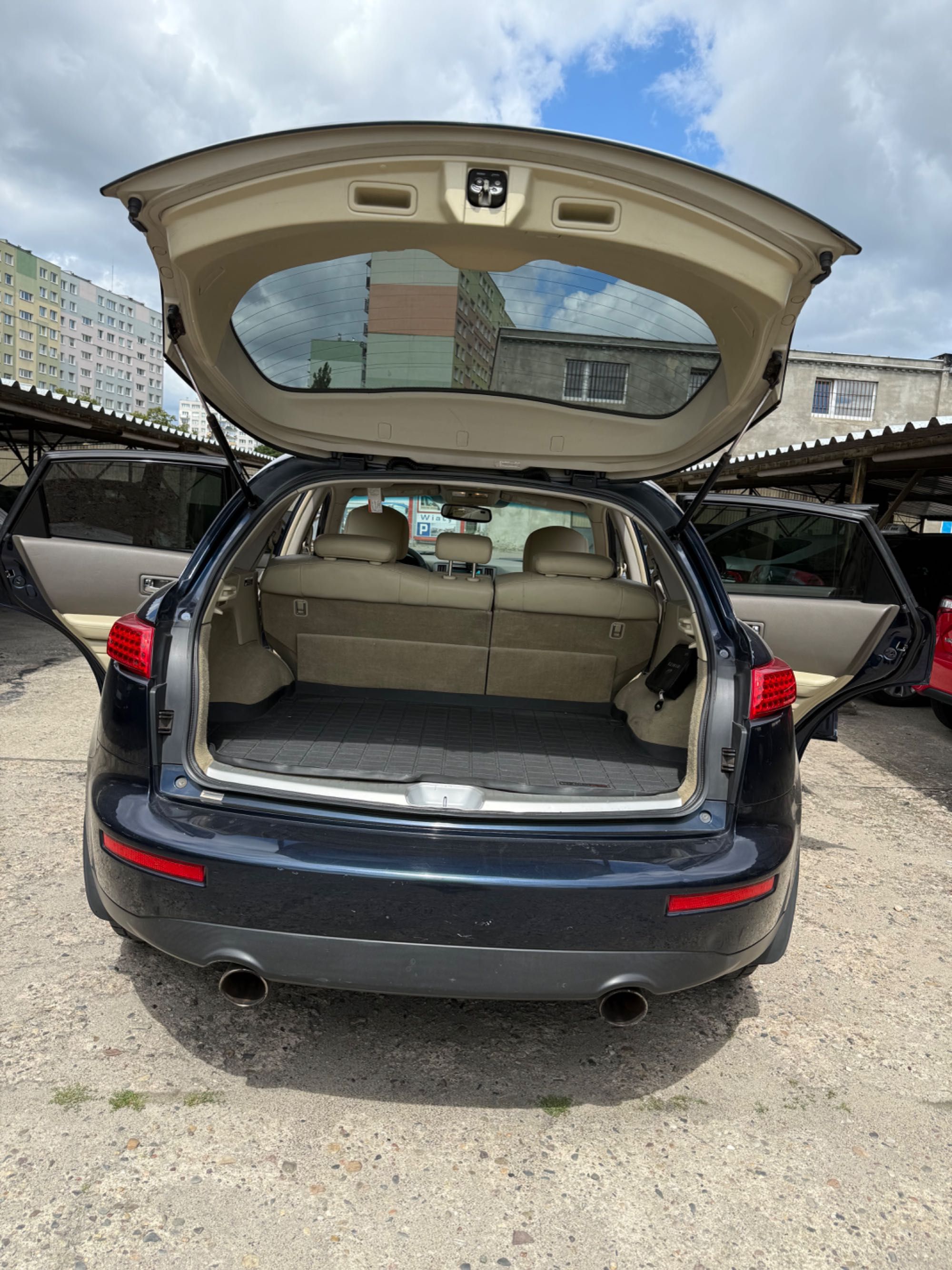 Infiniti FX 35 2008 r Automat 4/4 Bardzo mały przebieg.