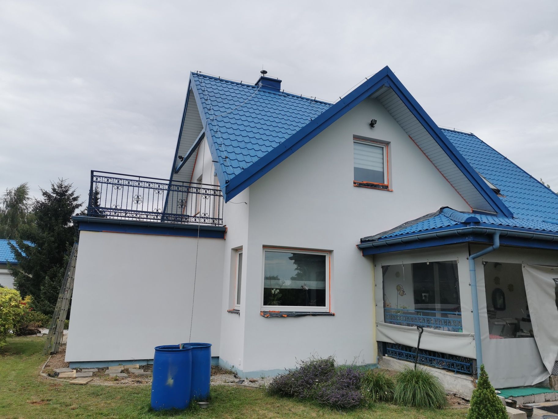 Malowanie elewacji, malowanie ścian, Mycie ścian,
