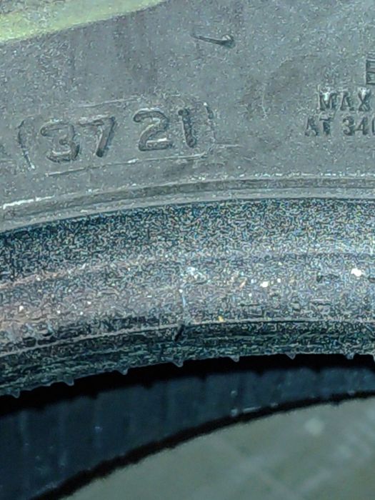 Opony zimowe 225×50×17