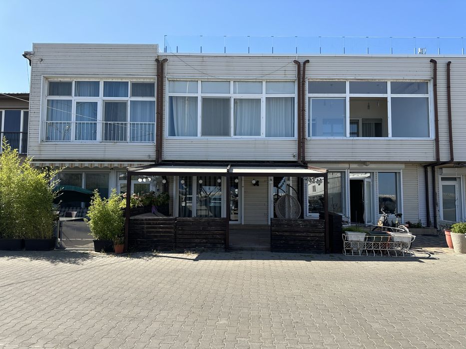 Таунхаус в яхт-клубе на Фонтане