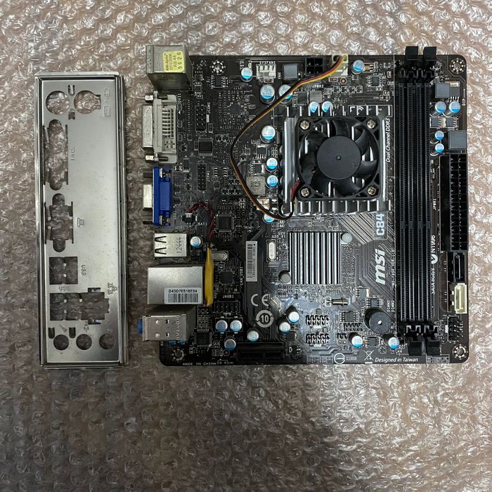Motherboard MSI C847IS-P33