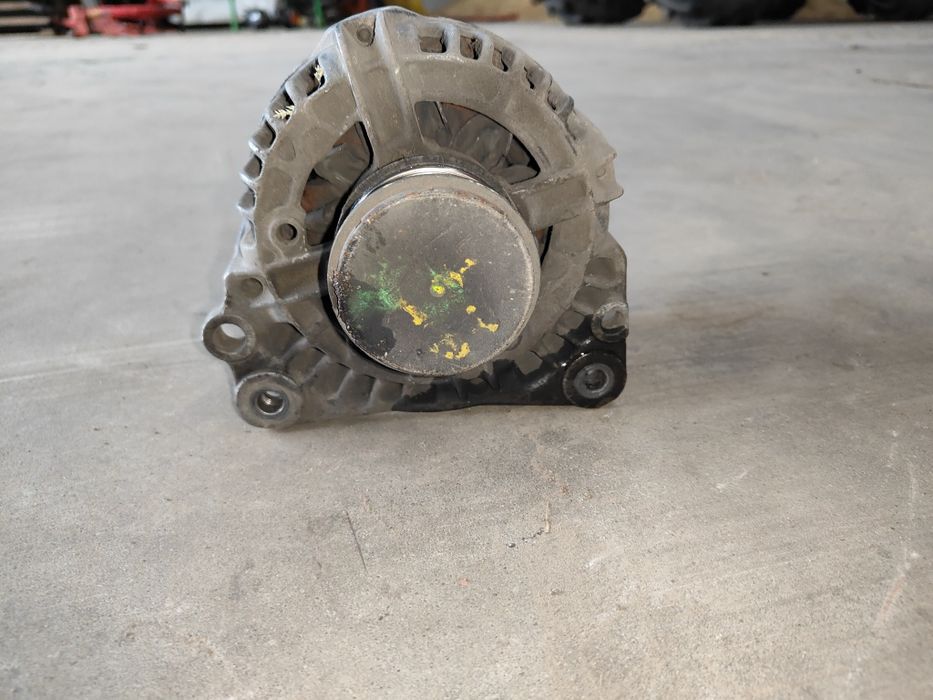 Golfy Bora Leon a3 Fabia Ibiza III  alternator 90A 038.903.023L