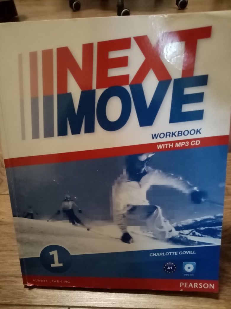 NEXT MOVE 1 Оригінальний зошит і диск з англійської мови.