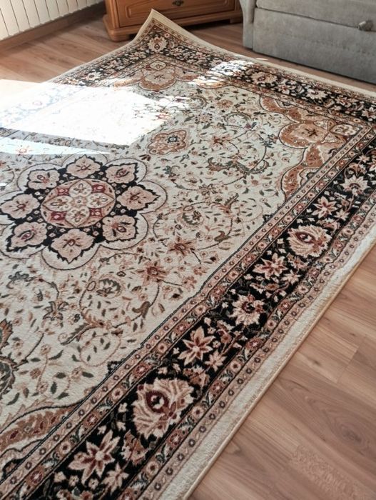 Dywan 200x300 krem brąz jak nowy prywatnie