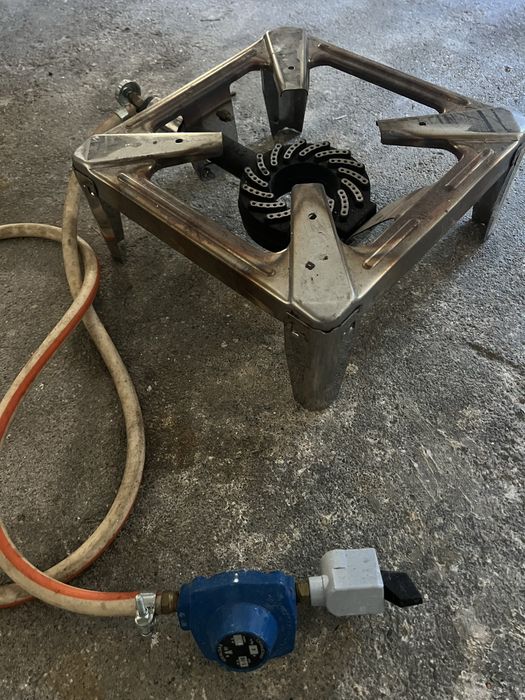 Fogareiro com entrada para gás grande