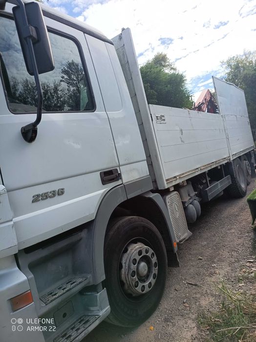 Camião Grua Mercedes Actros 2536
