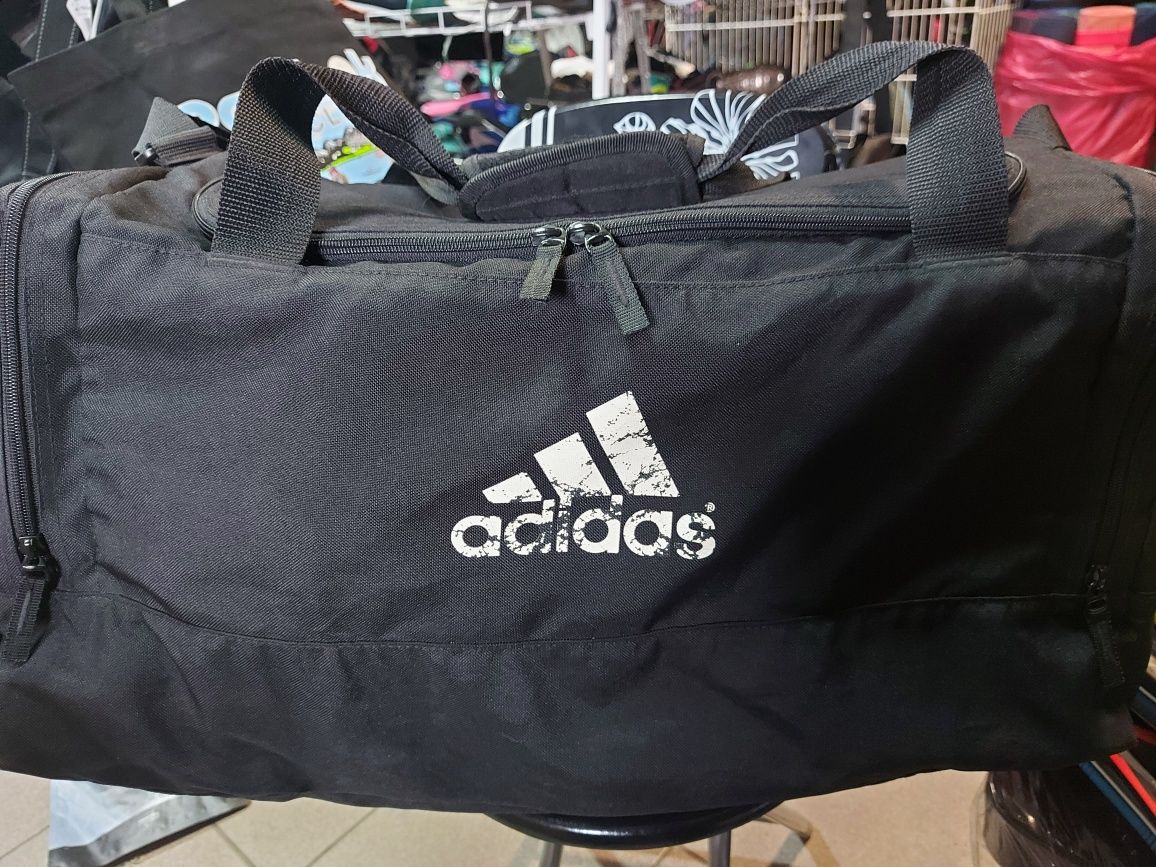 Сплртивно дорожна сумка adidas