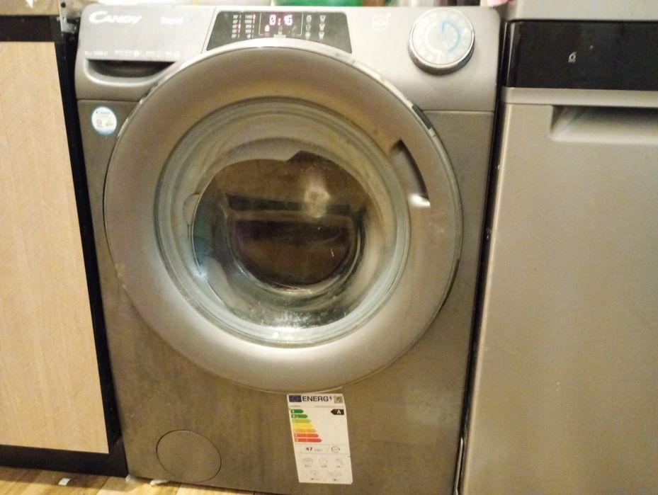 Witam sprzedam pilnie pralkę