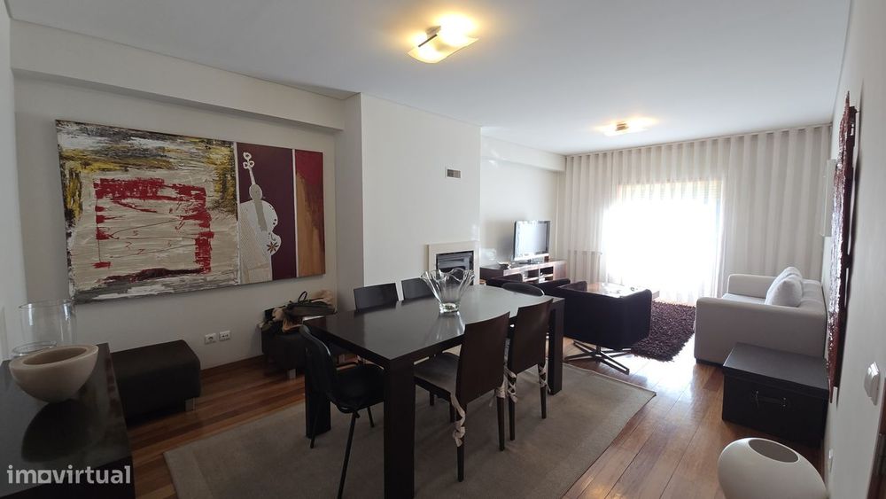 T3 equipado e mobilado, junto ao Minho Center, em Fraião, Braga