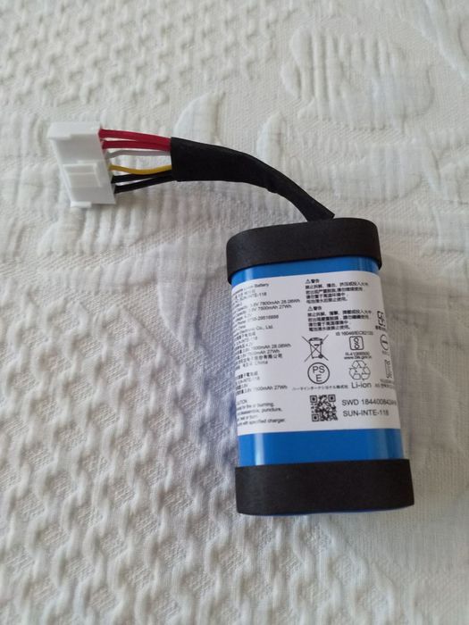 JBL charge 4 аккумулятор батарея 7800 mah оігінальна.