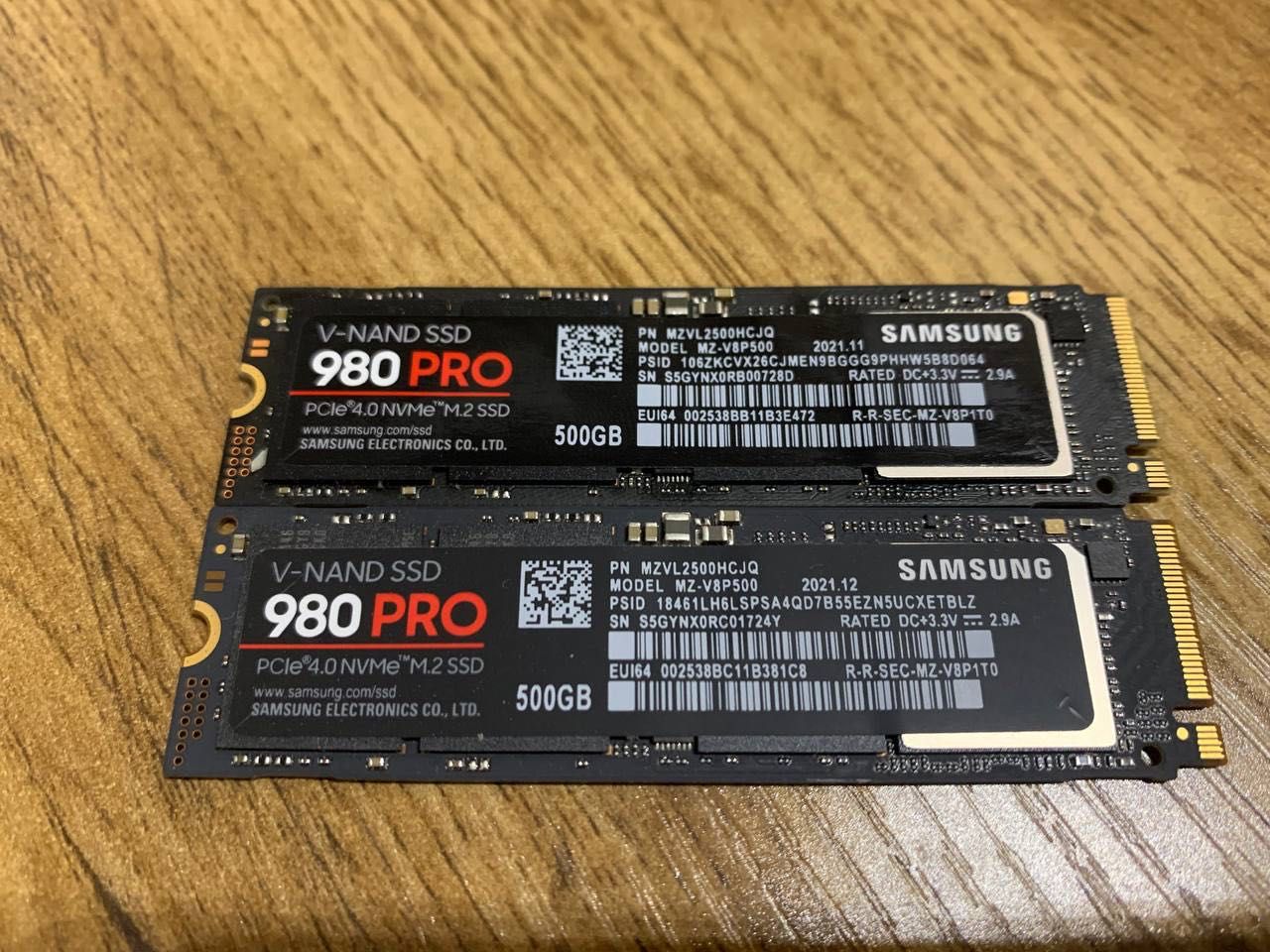 DYSK TWARDY: 2xSamsung 500GB M.2 PCIe Gen4 NVMe 980 PRO