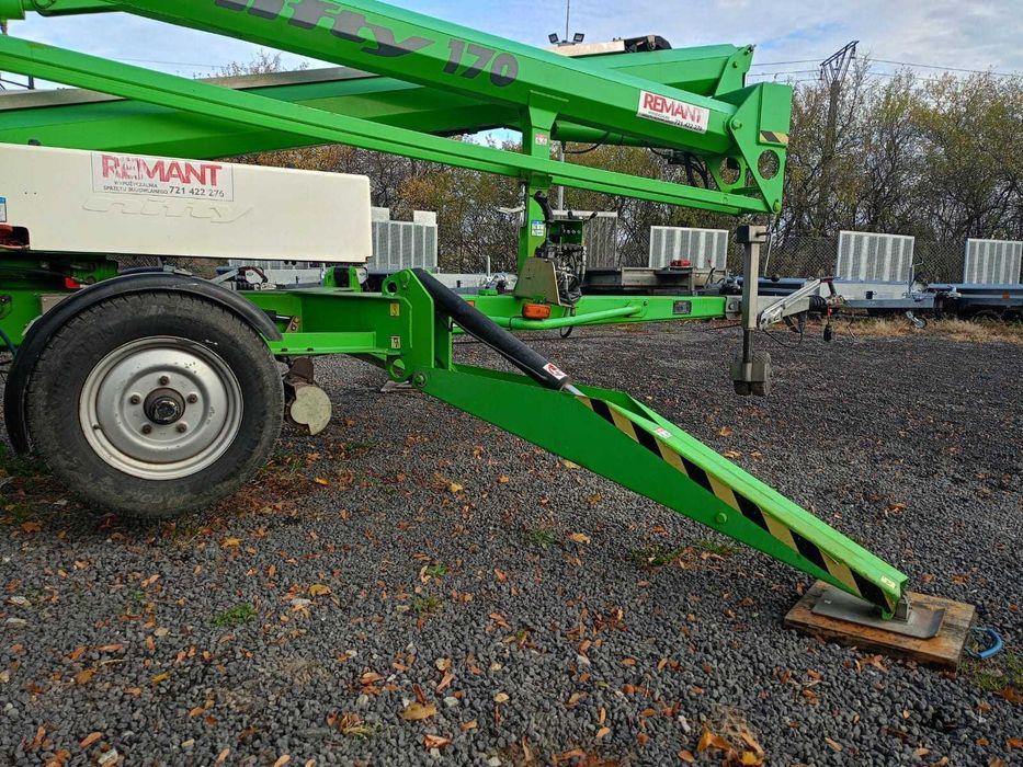 Podnośnik  koszowy PAJĄK , podnośnik na przyczepie , 17m - WYNAJEM