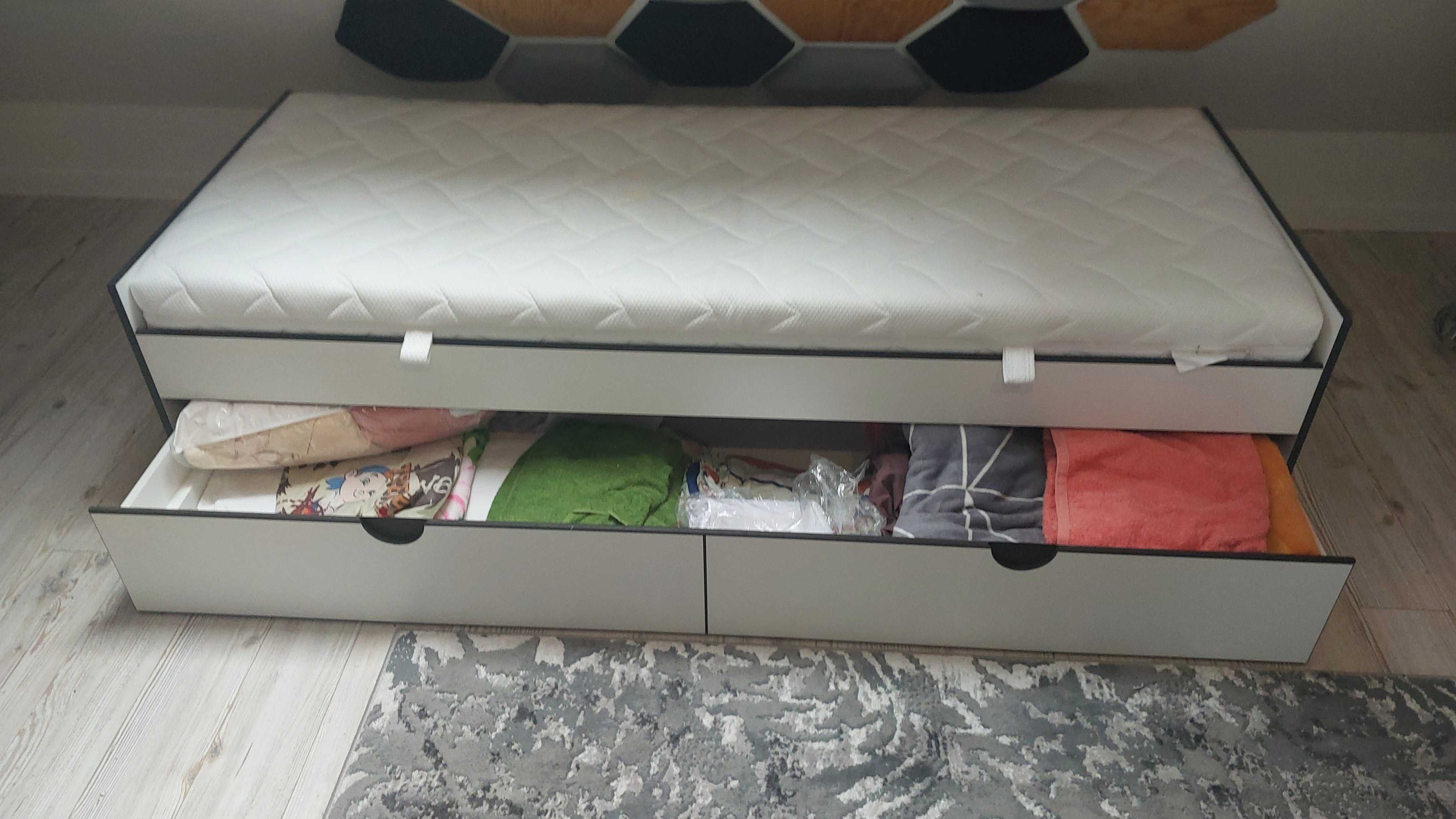 łóżko pojedyncze z szufladą schowkiem na pościel białe 200/84cm