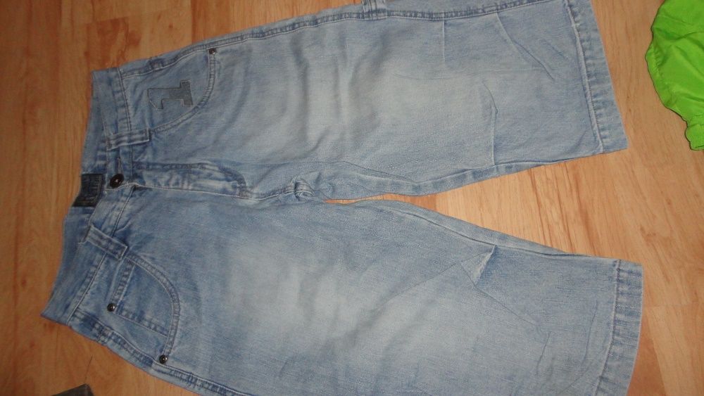Krótkie spodenki dla chłopca roz. 146-152 cm zestaw
