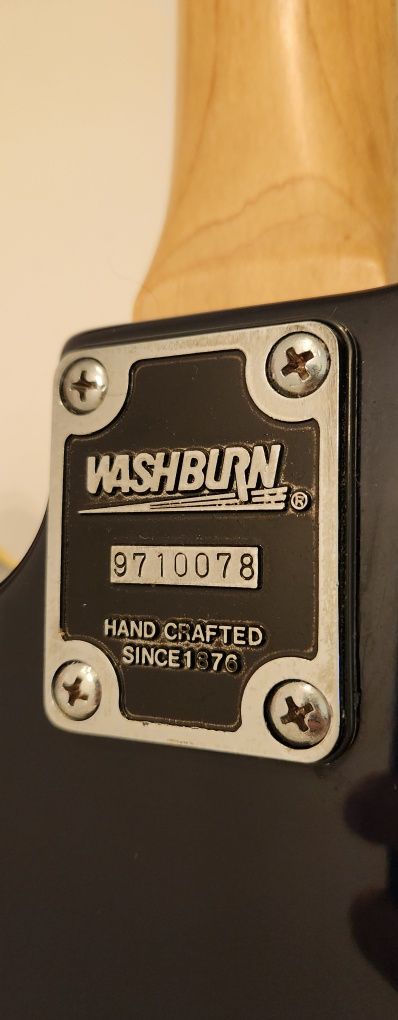 Guitarra Washburn Billy T. com Billy Laurence USA