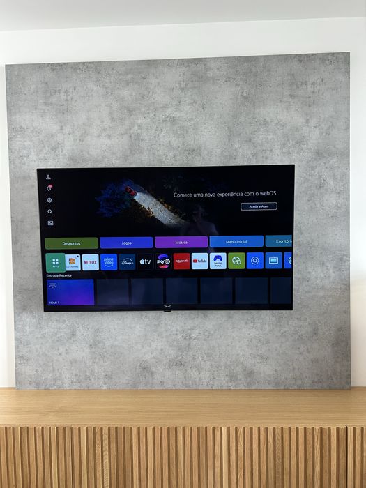 TV LG OLED55A26LA (OLED - 55'' - 140 cm - 4K Ultra HD - Smart TV)