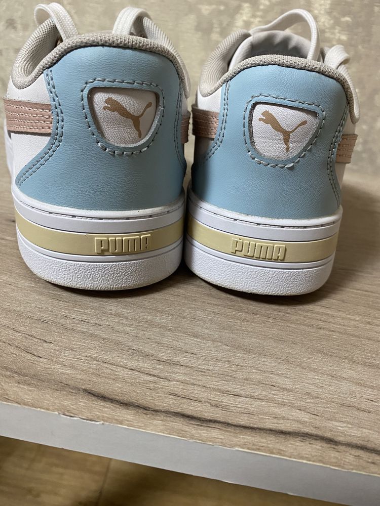 Кроссовки Puma 37.5