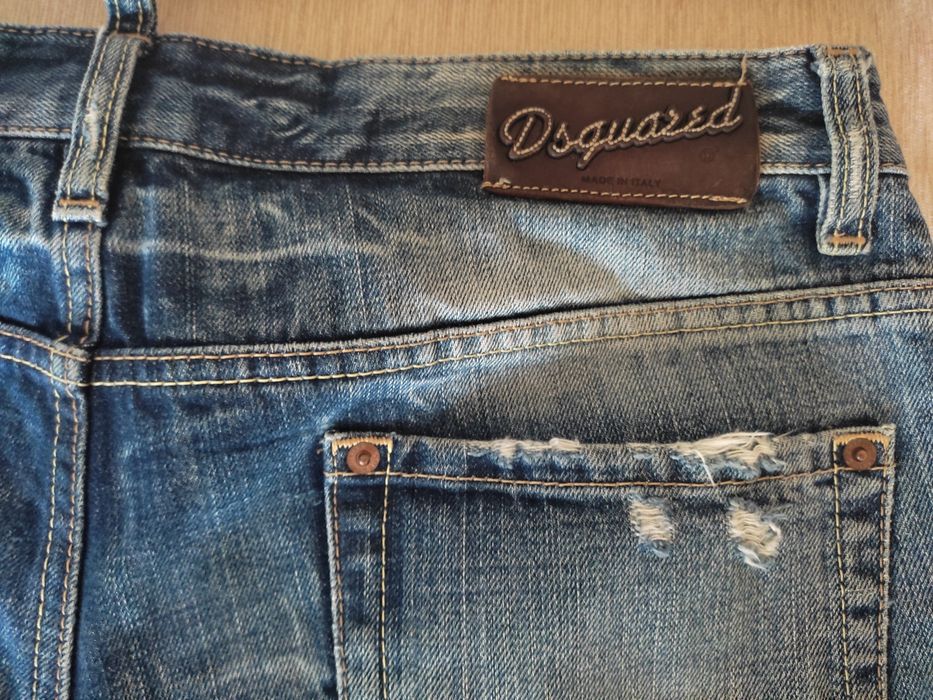 Шорты  Dscuared размер 50