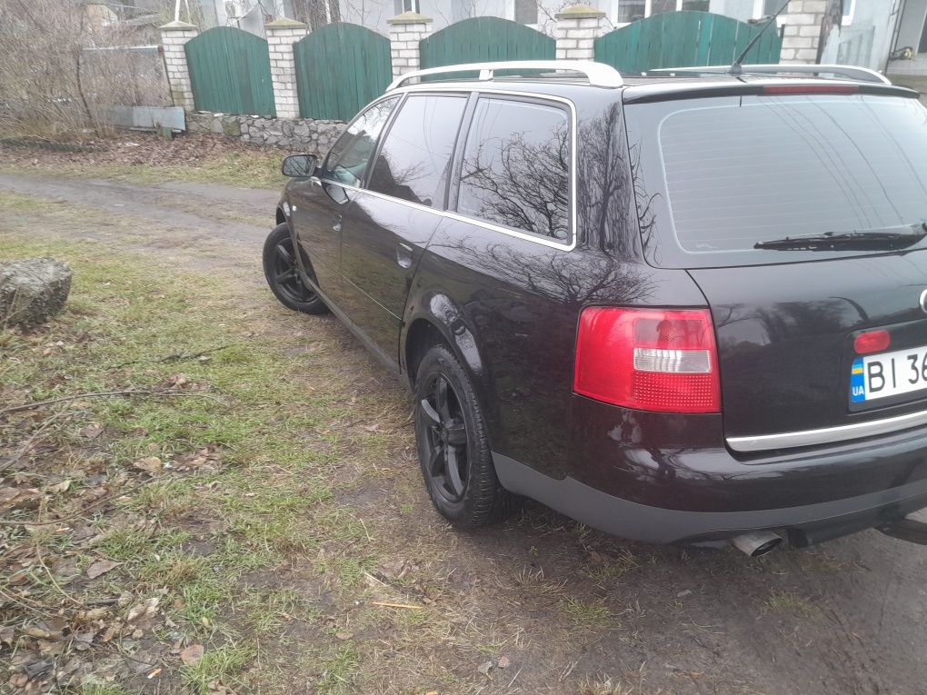 AUDI A6 2004р 2.0бензин