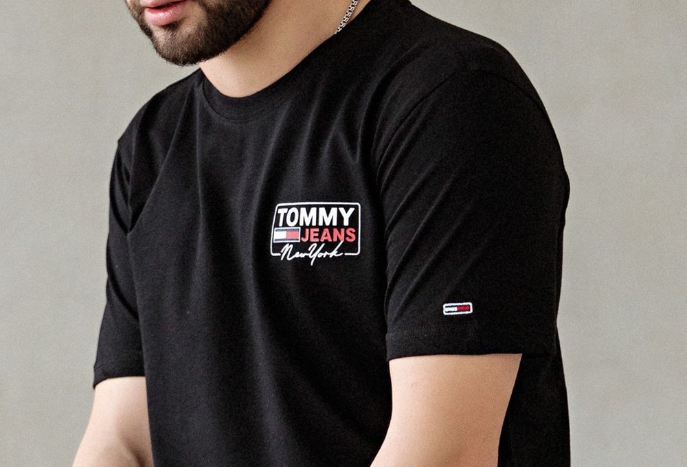 Футболка Tommy Hilfiger!!!