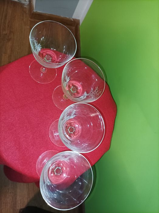 Szklane kieliszki z motywem Myśliwskim