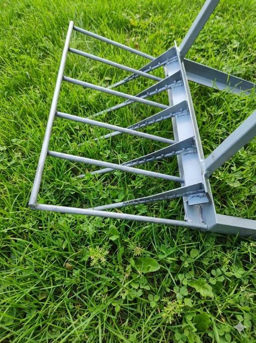 Диво-лопата / Город без болю та втоми / Чудо-лопата. Подарунок батькам