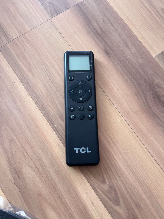 Robot odkurzający SCL Sweeva 2000 + akcesoria