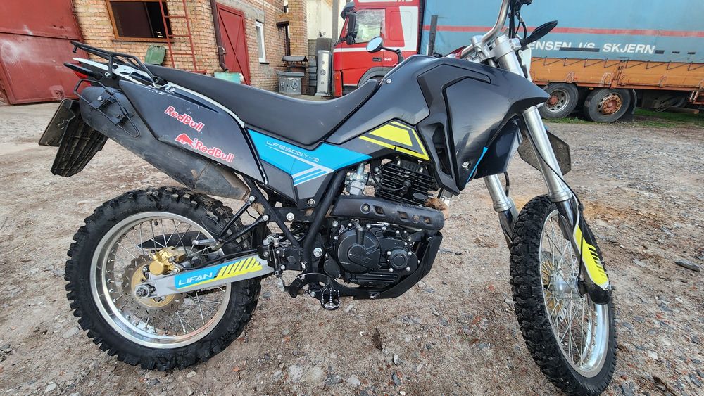 Продам мотоцикл Lifan LF250GY-3 ( kpx 250 ) enduro