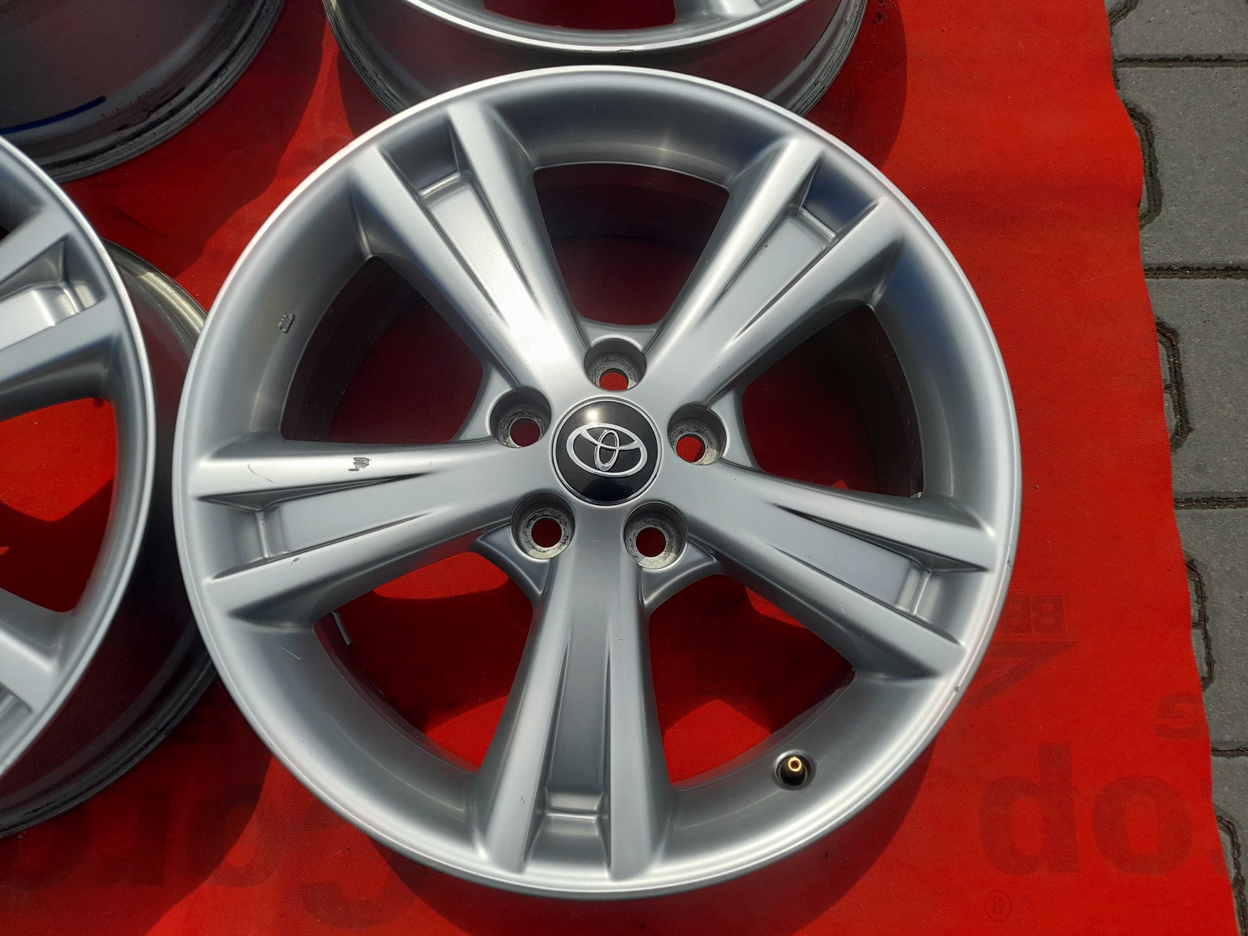 Felgi 18'' Toyota Camry _ Rav4 _ Avensis _CHR _ 5x114,3 _ ORYGINAŁ