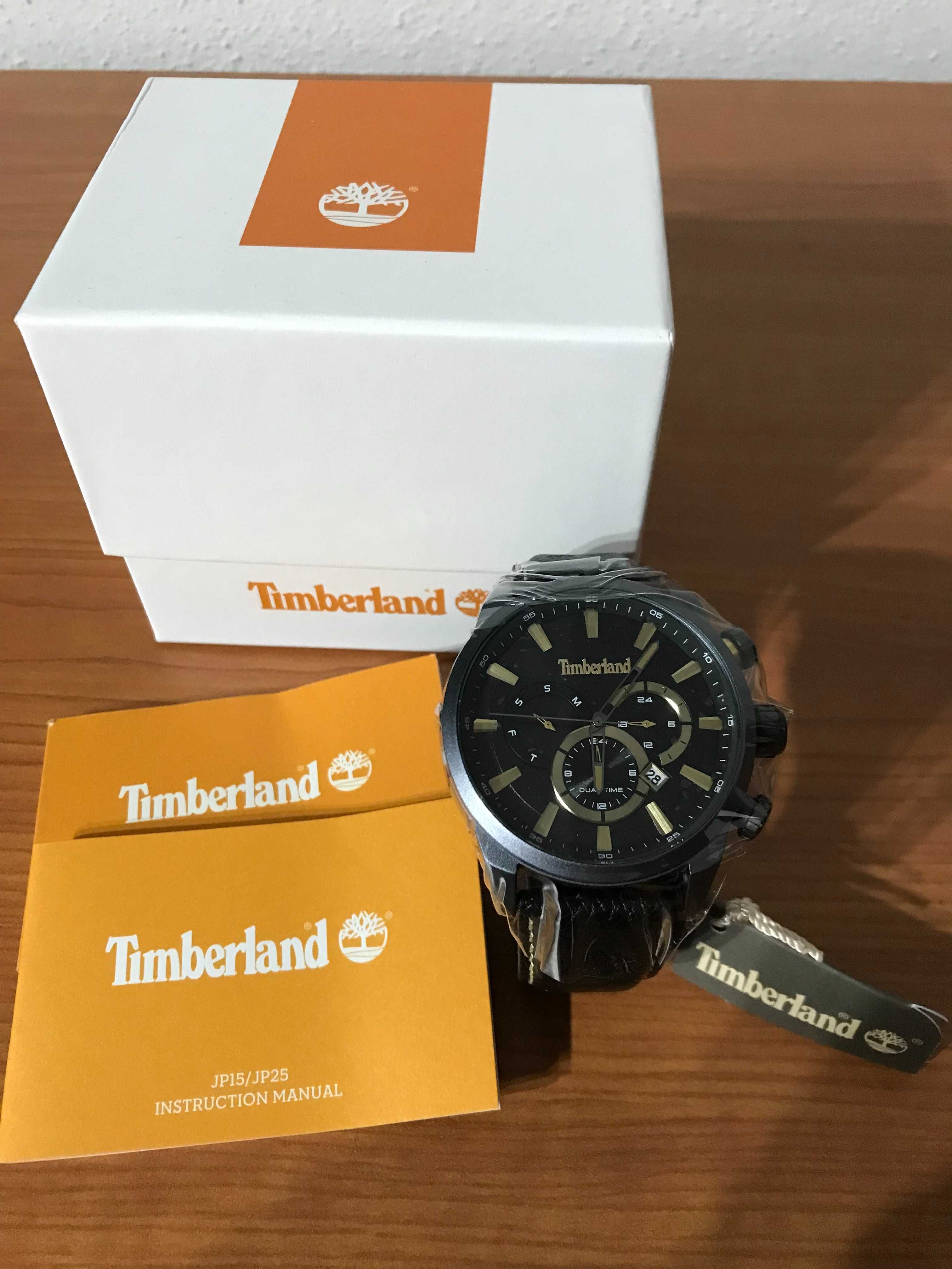 Relógio Timberland Preto & Dourado