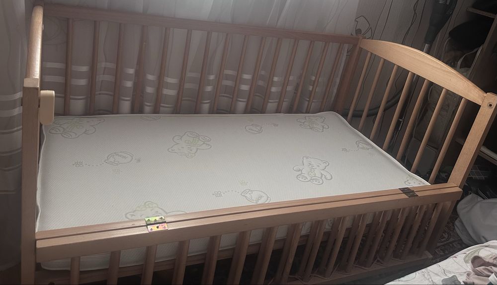 Дитяче ліжко - колиска зі знімним маятником