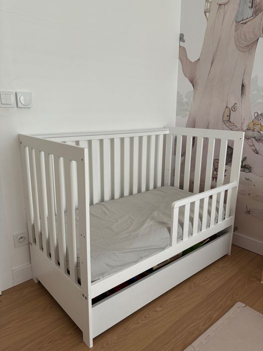 Łóżeczko niemowlece z funkcja tapczanika 2w1 z szufladą