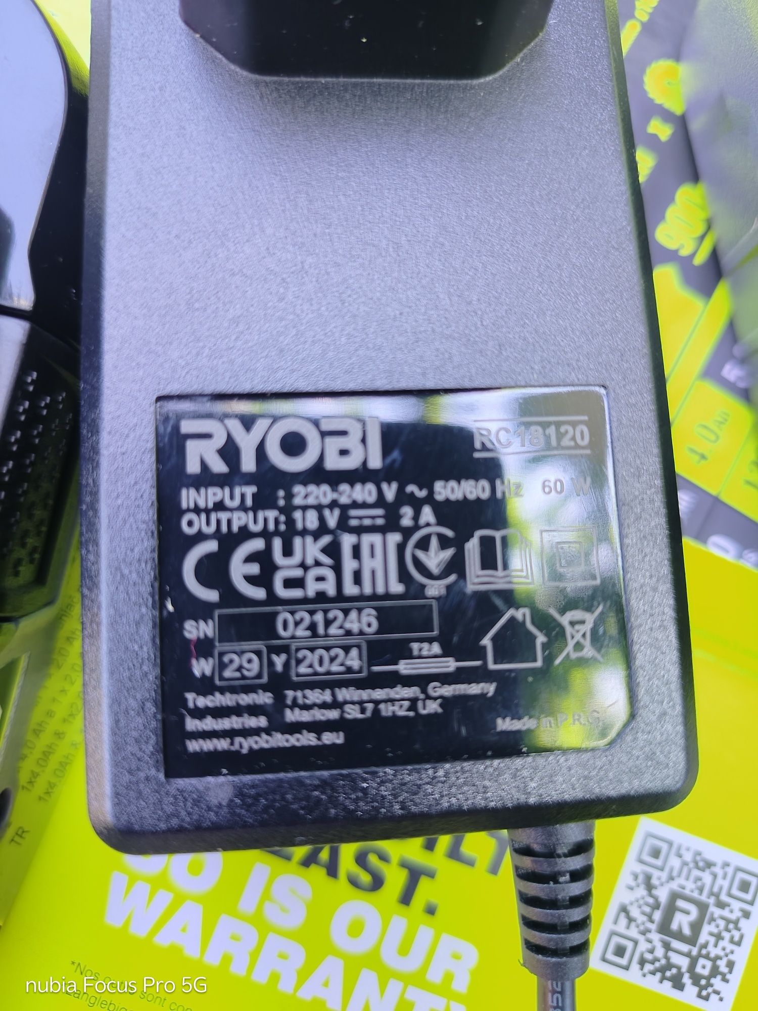 Набір акумулятора та зарядного пристрою Ryobi ONE+ RC18120-120C 18В