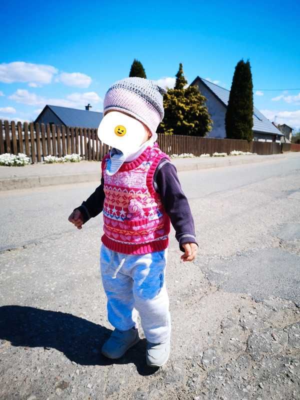 Hand made wełniana czapka szaro różowa z uszkami 6-18m.