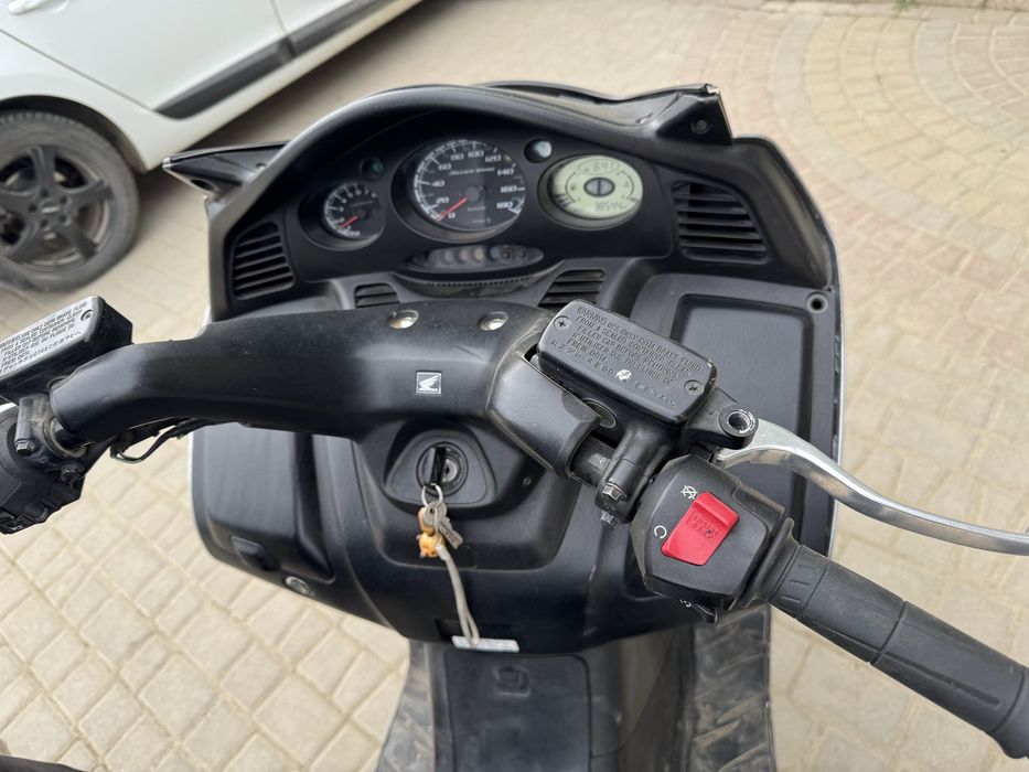 Мотоцикл скутер honda silver wing 400