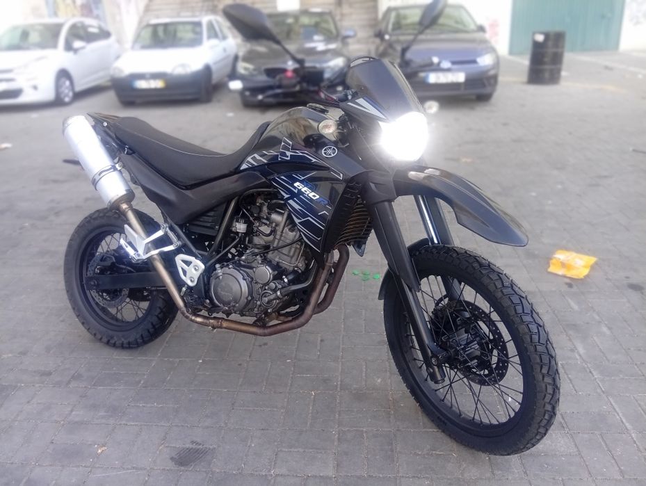 Yamaha xtz 660R ano 2010 gasolina